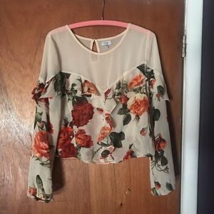 Ruffle sheer rose top 🌹